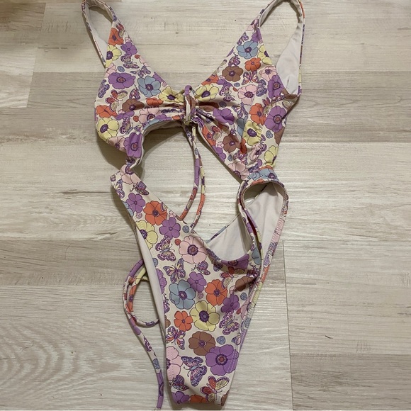 emma cheeky high leg swim one piece frankie’s bikinis - Picture 8 of 8